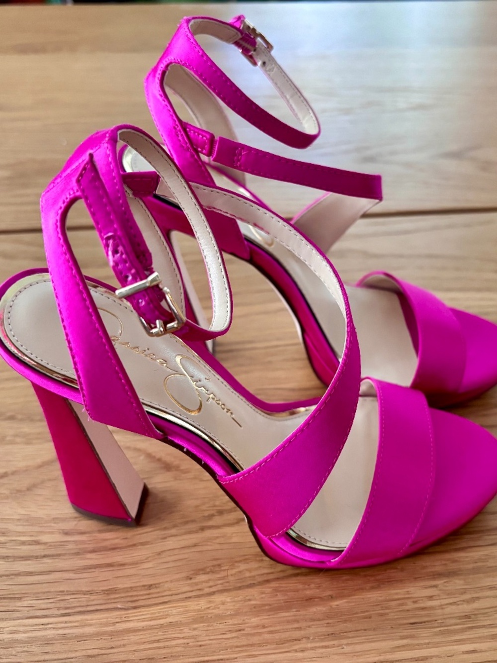 Jessica Simpson Open-Toe Heel Sandals – Women's Size 6.5 | Hot Fuchsia Pink